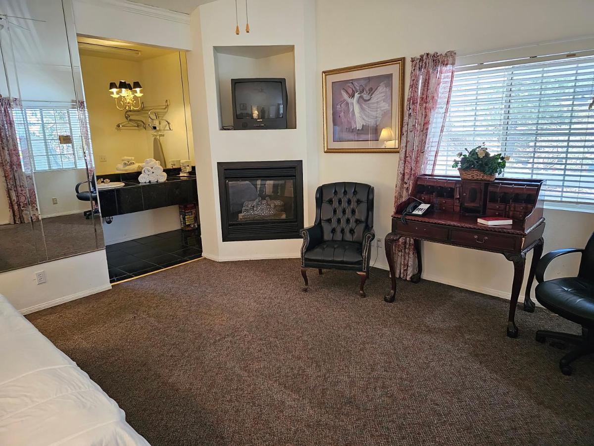 Alhatti Christian Resort Idyllwild Extérieur photo